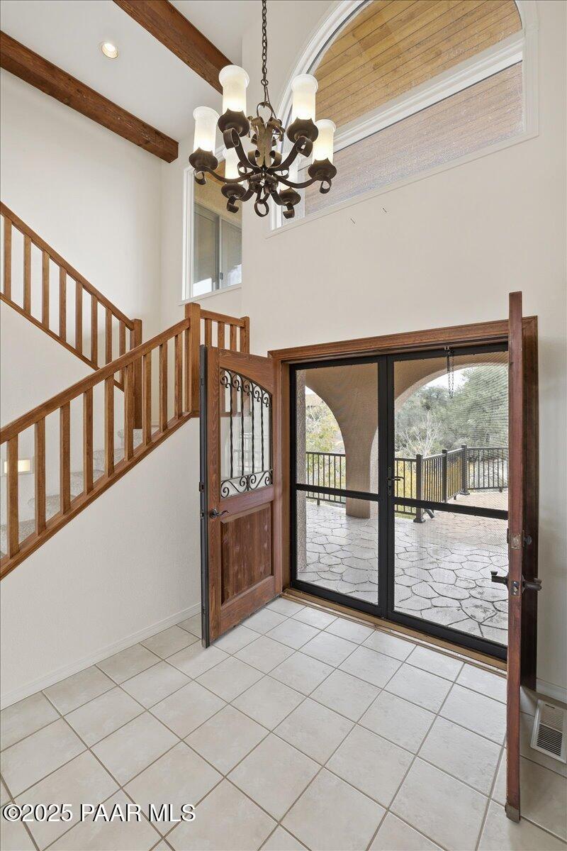 1917 Upper Crestview