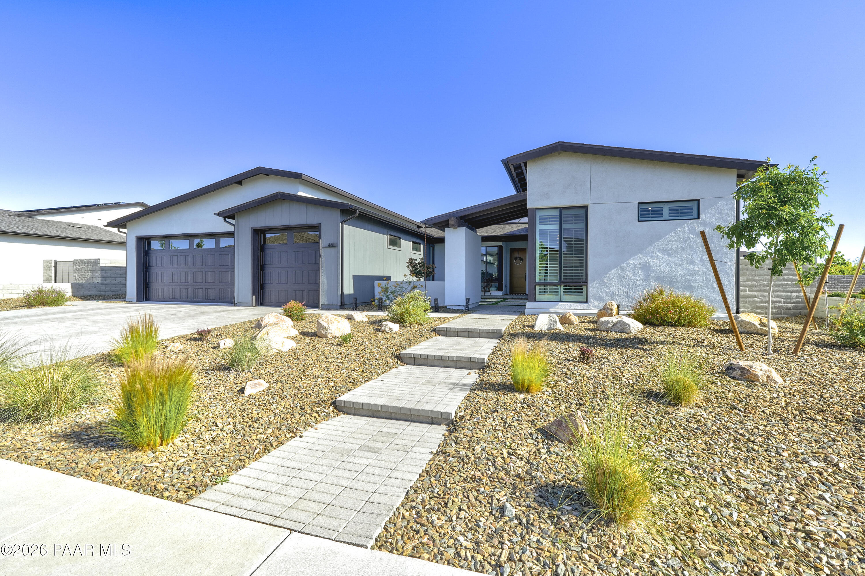 4811 N Yorkshire Loop