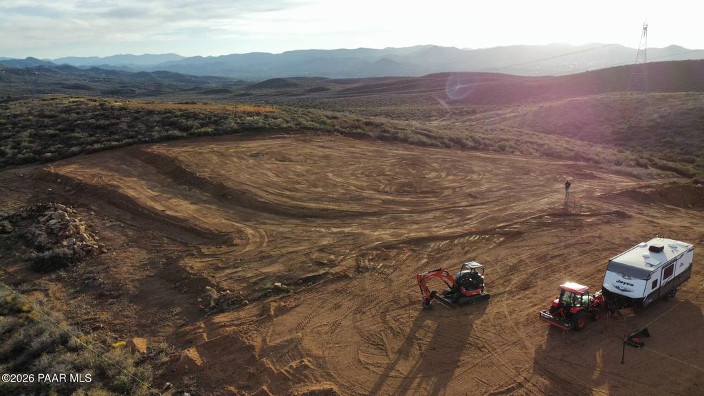 Photo of 0tbd N Howdy Road, Dewey-Humboldt, AZ 86327 (MLS # 1078843)