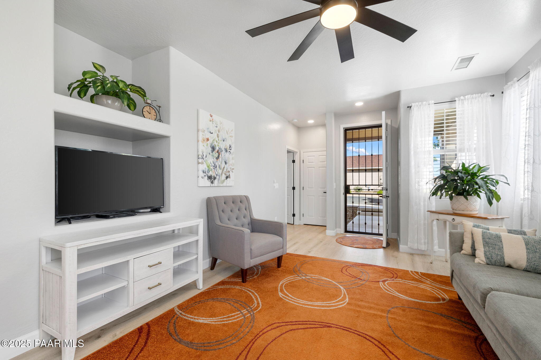 1831 Fence Line Drive 1