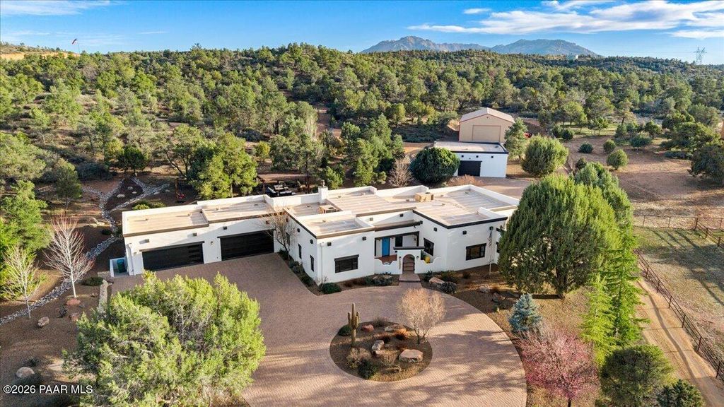 Photo of 5175 W Almosta Ranch Road, Prescott, AZ 86305 (MLS # 1080055)