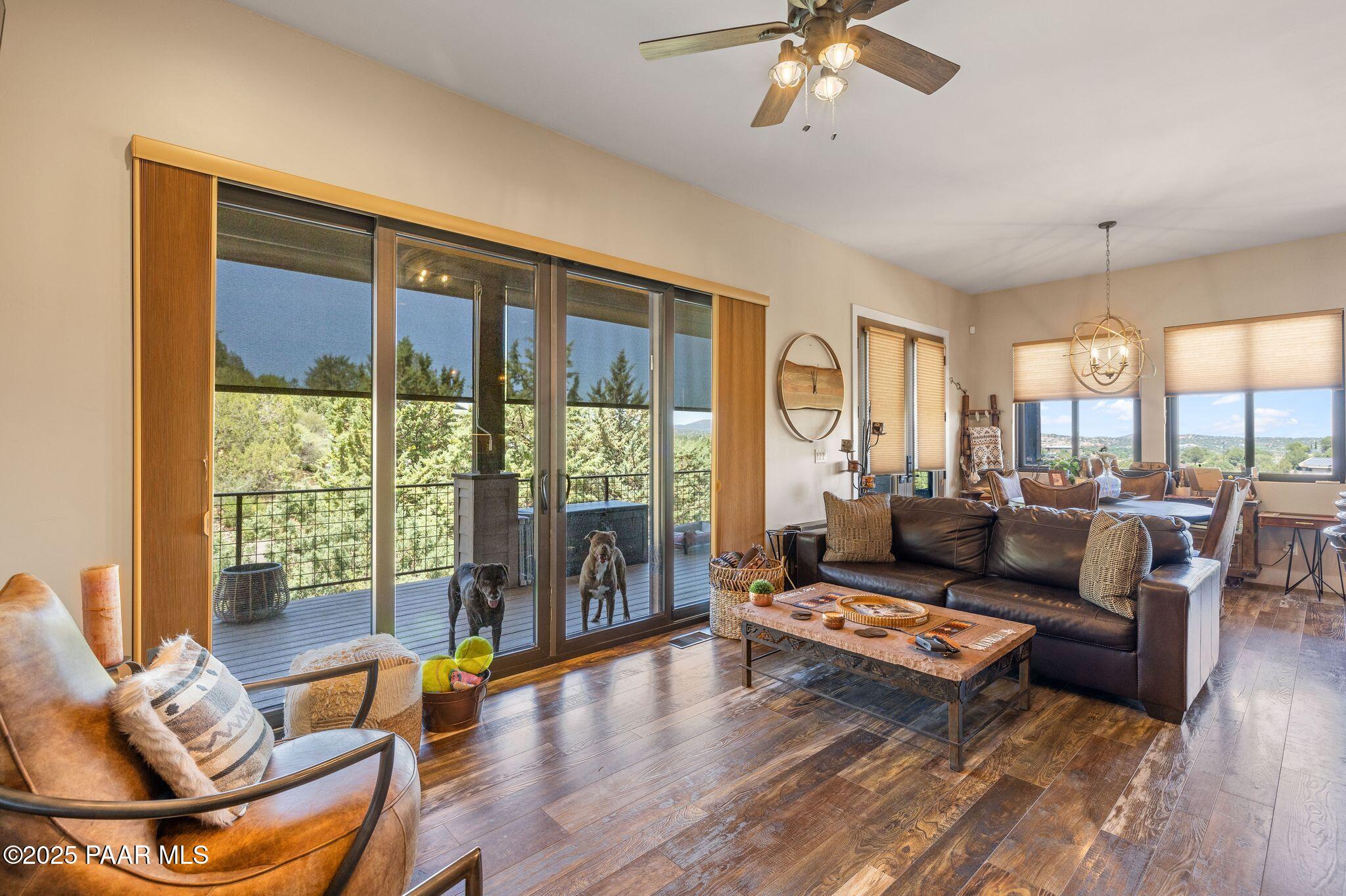 965 Northwood Loop