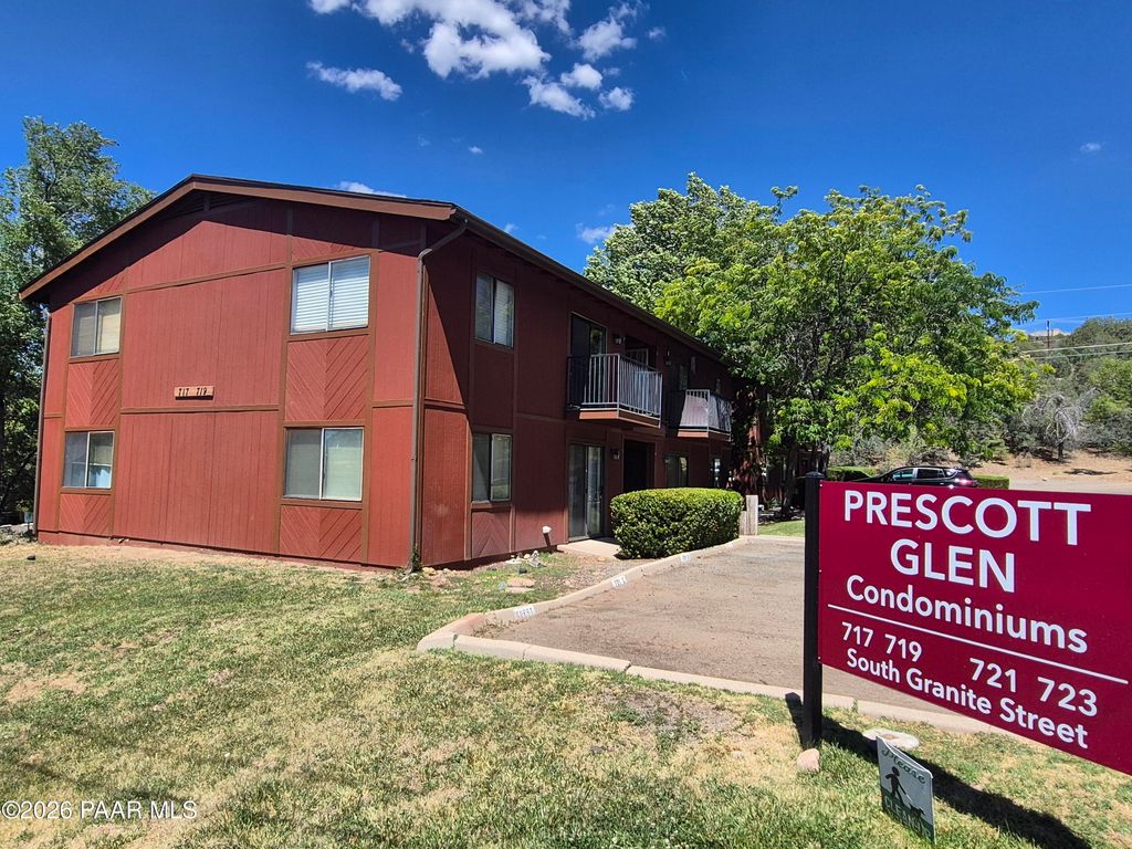 Photo of 717 S Granite Street #3, Prescott, AZ 86303 (MLS # 1083517)