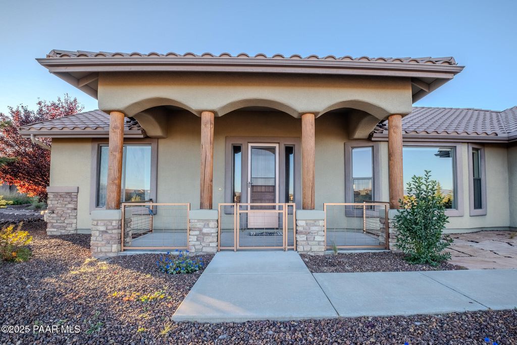 Photo of 683 Chive Drive, Prescott, AZ 86305 (MLS # 1078081)