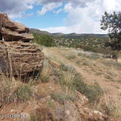 37400 N Big View Trail
