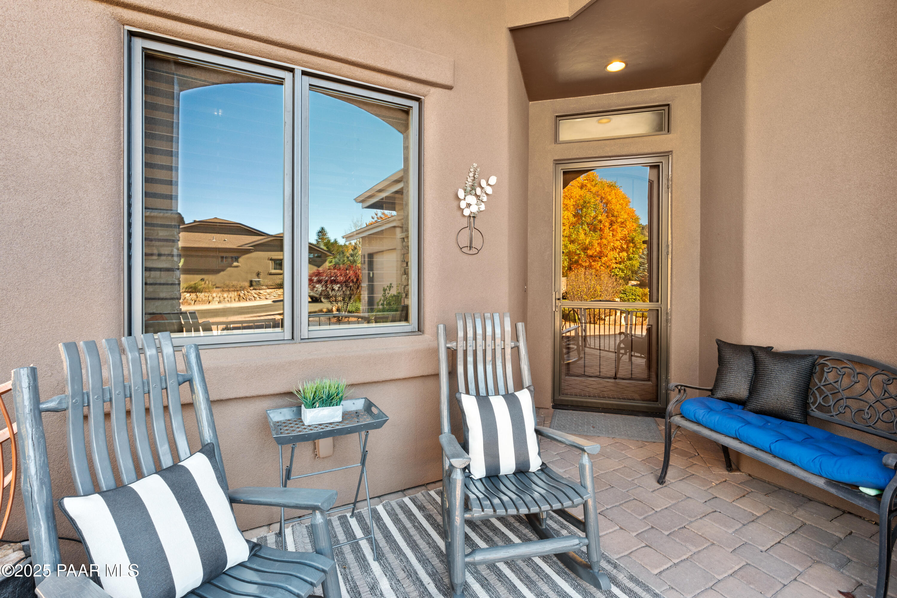 1672 Stable Rock Road