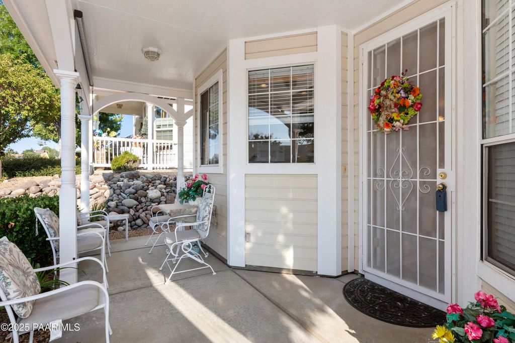 Photo of 1942 N Regent, Prescott Valley, AZ 86314 (MLS # 1077429)