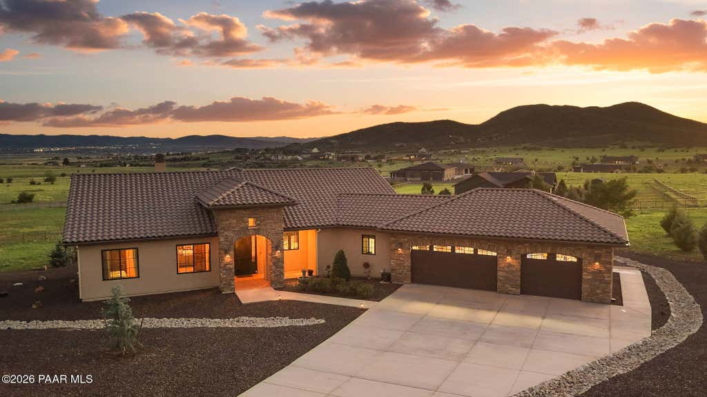 Photo of 9090 N Concho Street, Prescott Valley, AZ 86315 (MLS # 1084078)
