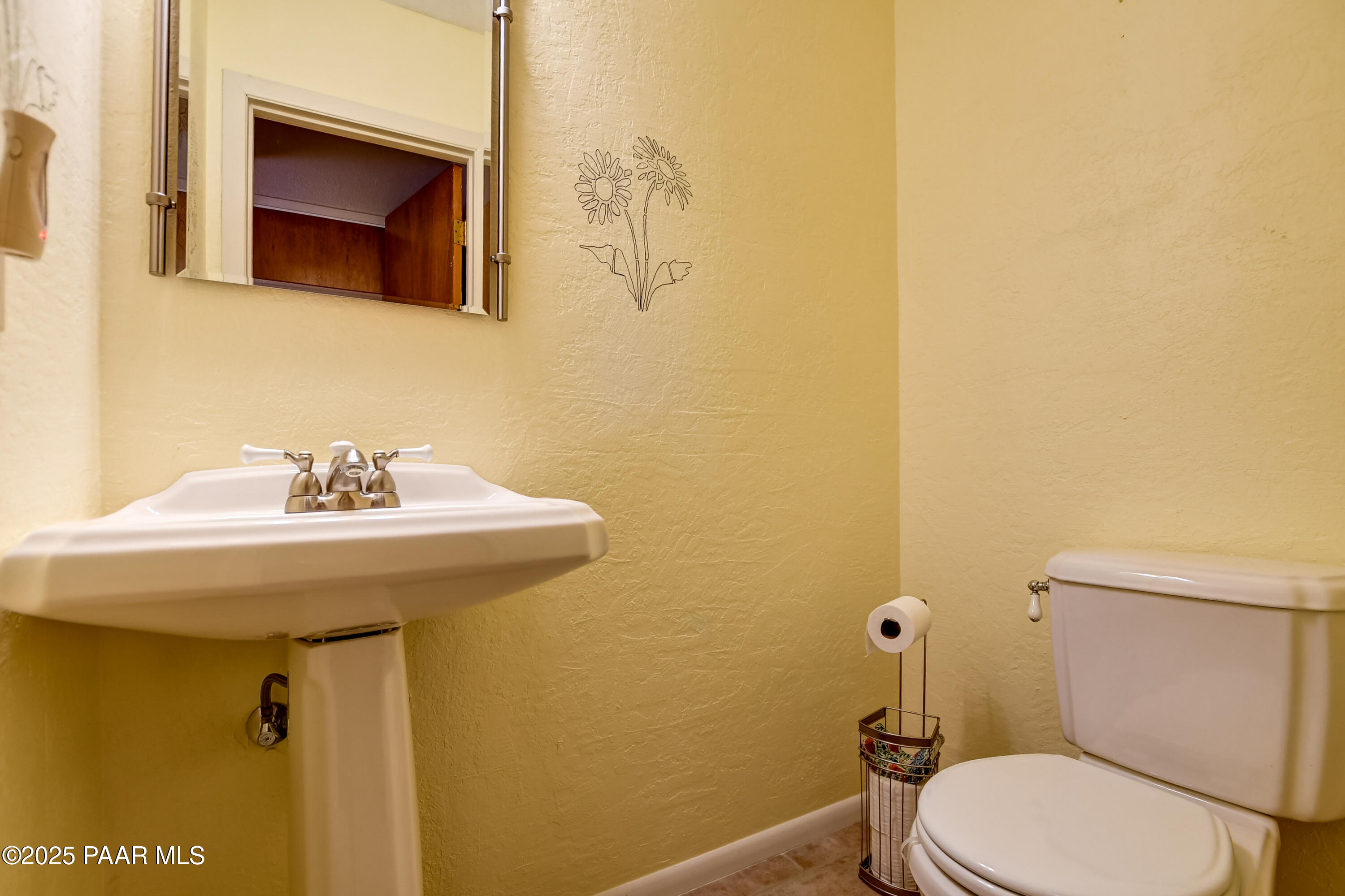 Dewey-Humboldt, Arizona 86327, United States, 3 Bedrooms Bedrooms, ,3 BathroomsBathrooms,Residential,Active,97114