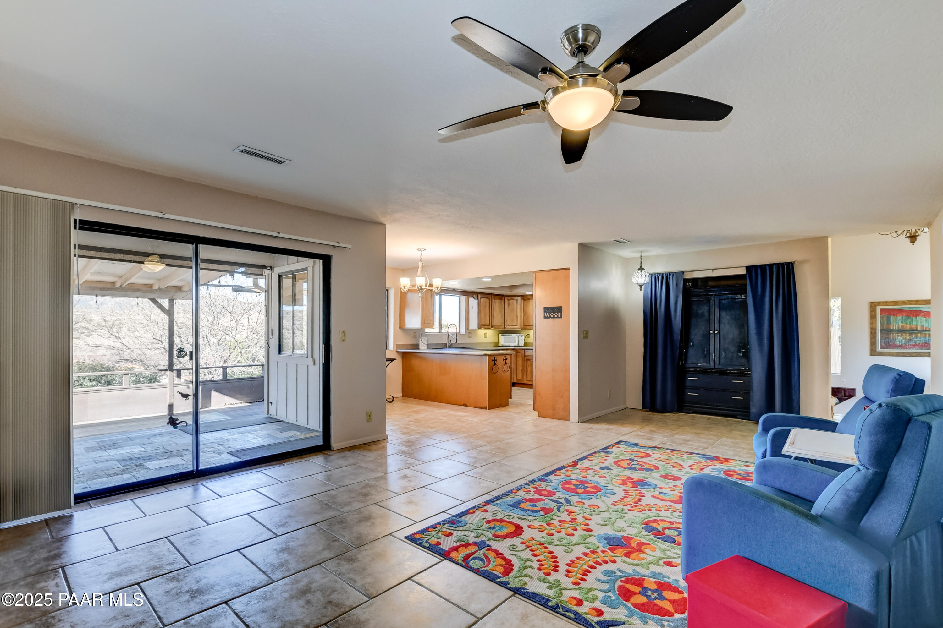 Dewey-Humboldt, Arizona 86327, United States, 3 Bedrooms Bedrooms, ,3 BathroomsBathrooms,Residential,Active,97114