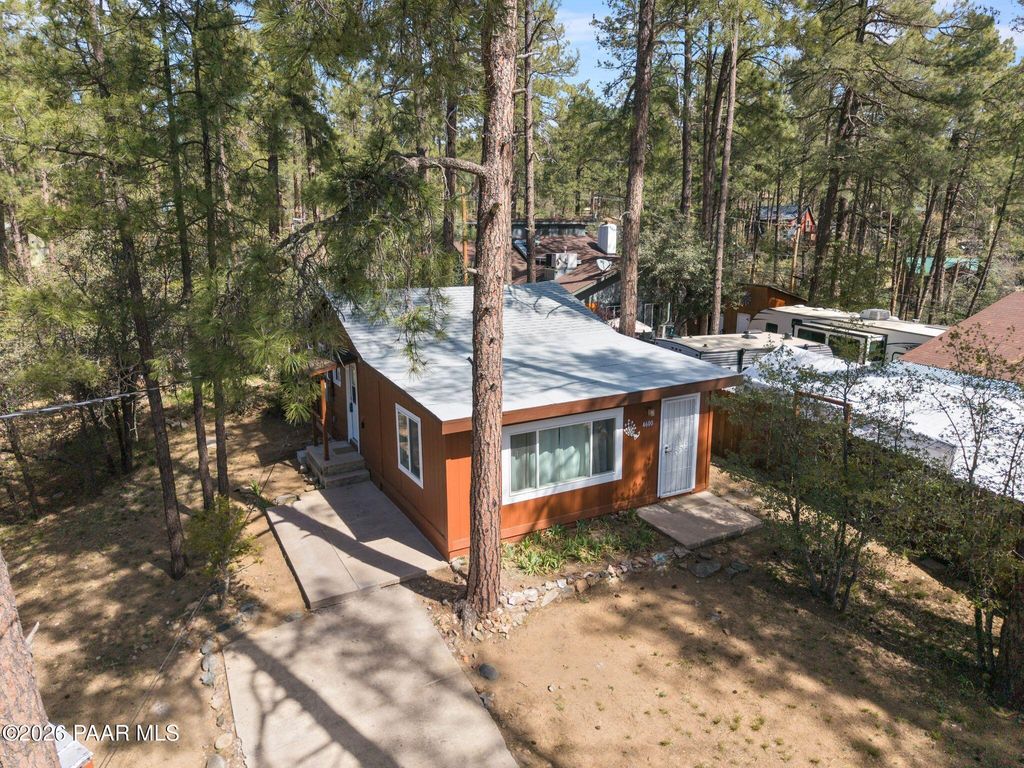 Photo of 4600 S Ponderosa Park Road, Prescott, AZ 86303 (MLS # 1080379)