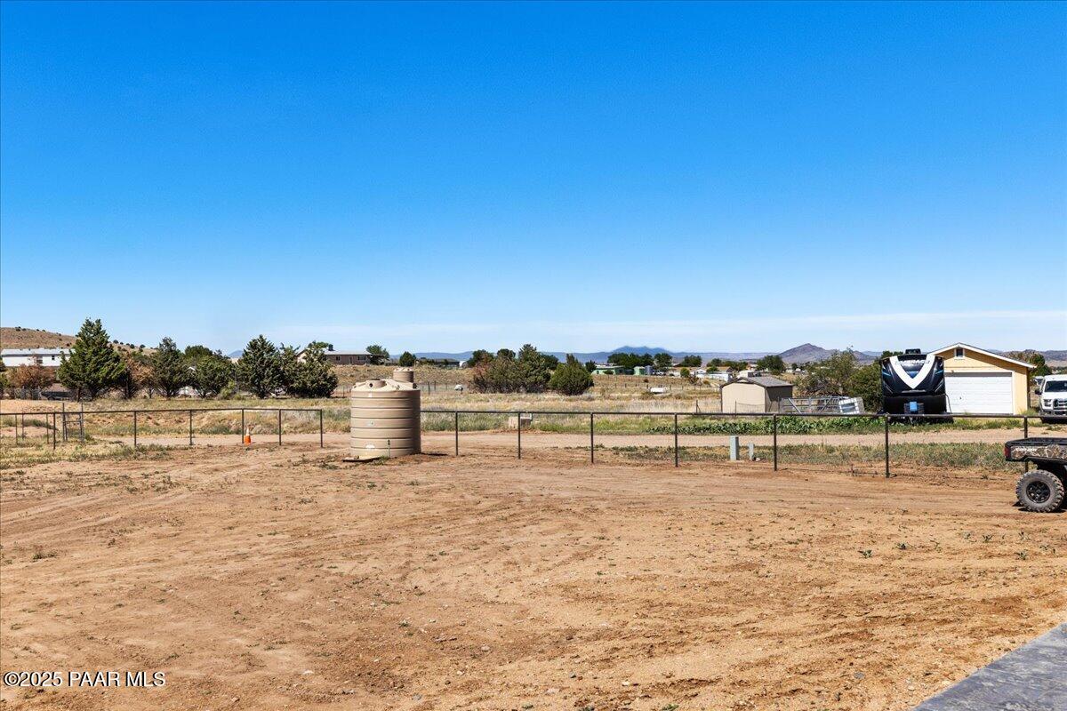 2310 N Smoki Trail
