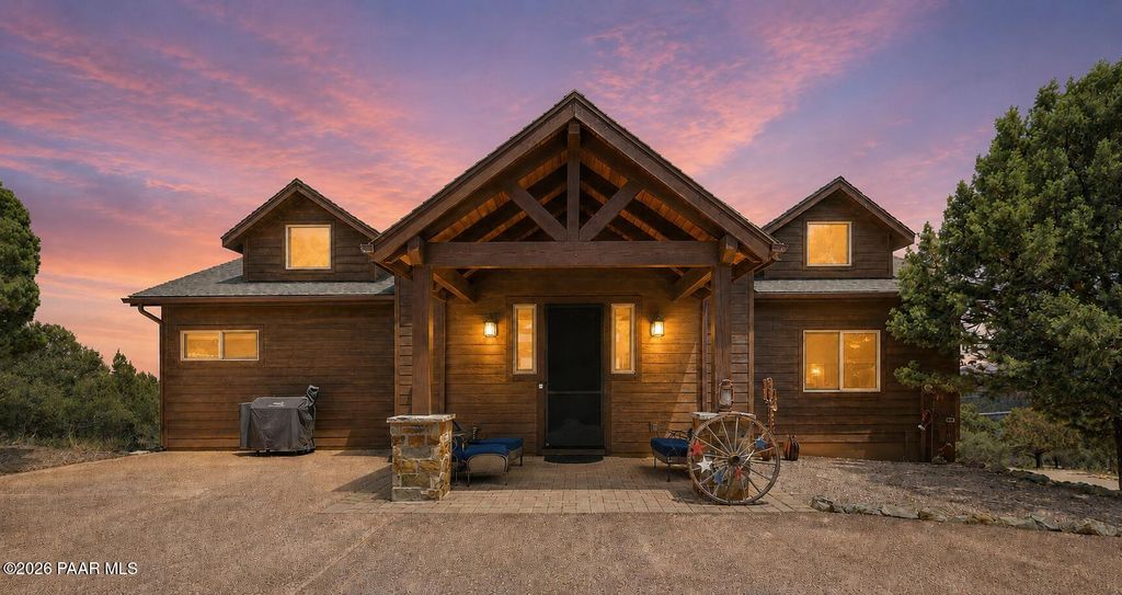 Photo of 5750 W Sunrise B Drive, Prescott, AZ 86305 (MLS # 1082990)