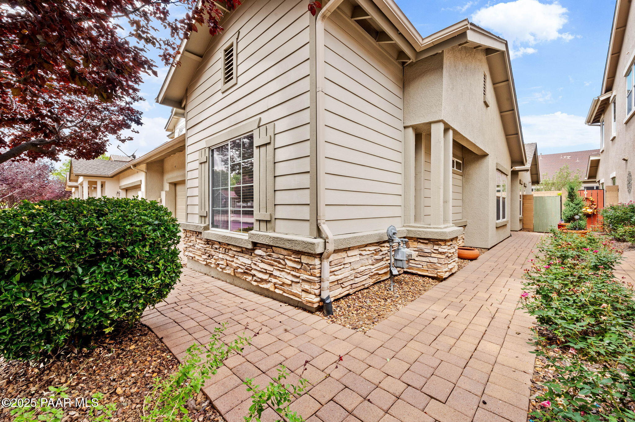 12660 E Brumoso Street