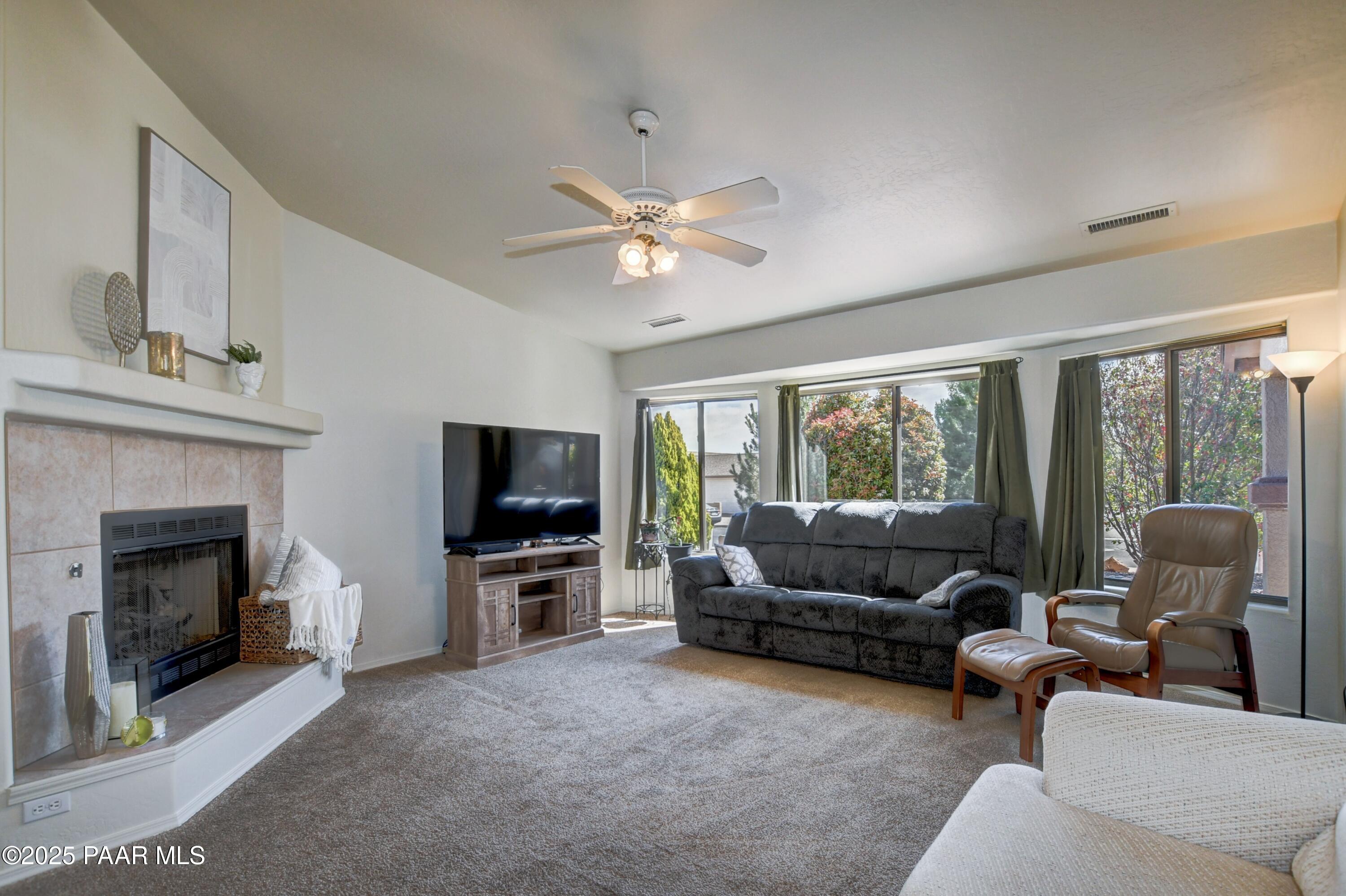 7324 N Viewscape Drive
