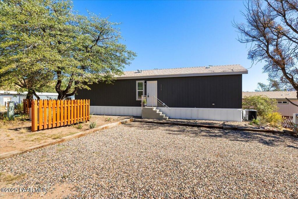 Photo of 1529 Private Road, Prescott, AZ 86301 (MLS # 1077556)