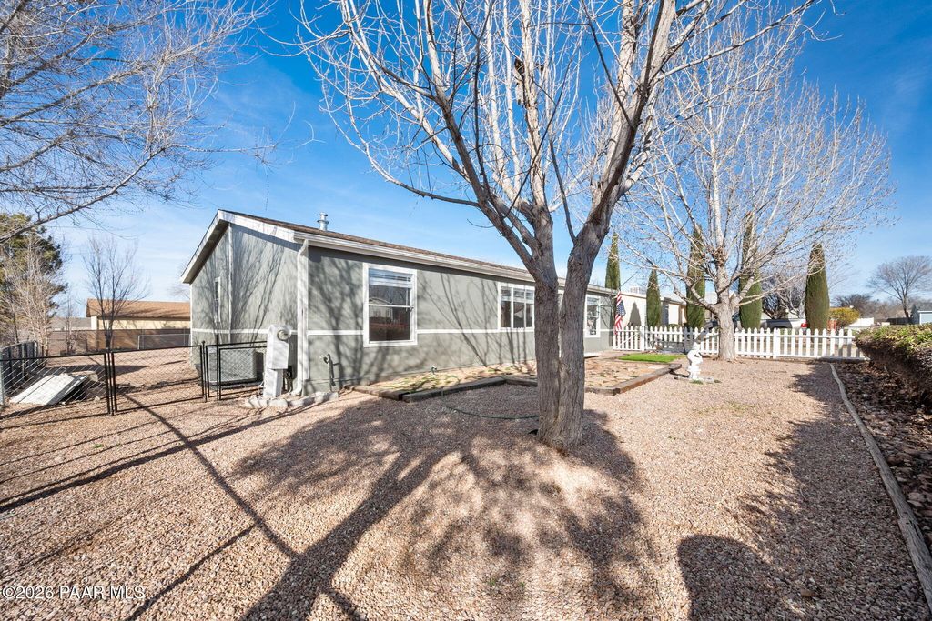 Photo of 1750 Elk Drive, Chino Valley, AZ 86323 (MLS # 1079895)