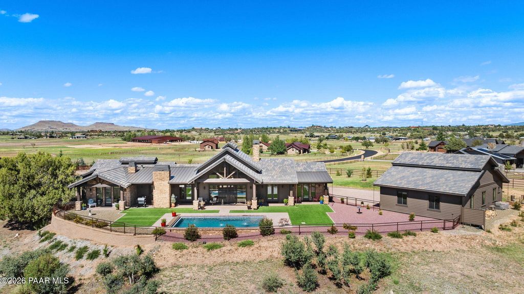 Photo of 8815 N Callahan Road, Prescott, AZ 86305 (MLS # 1079596)