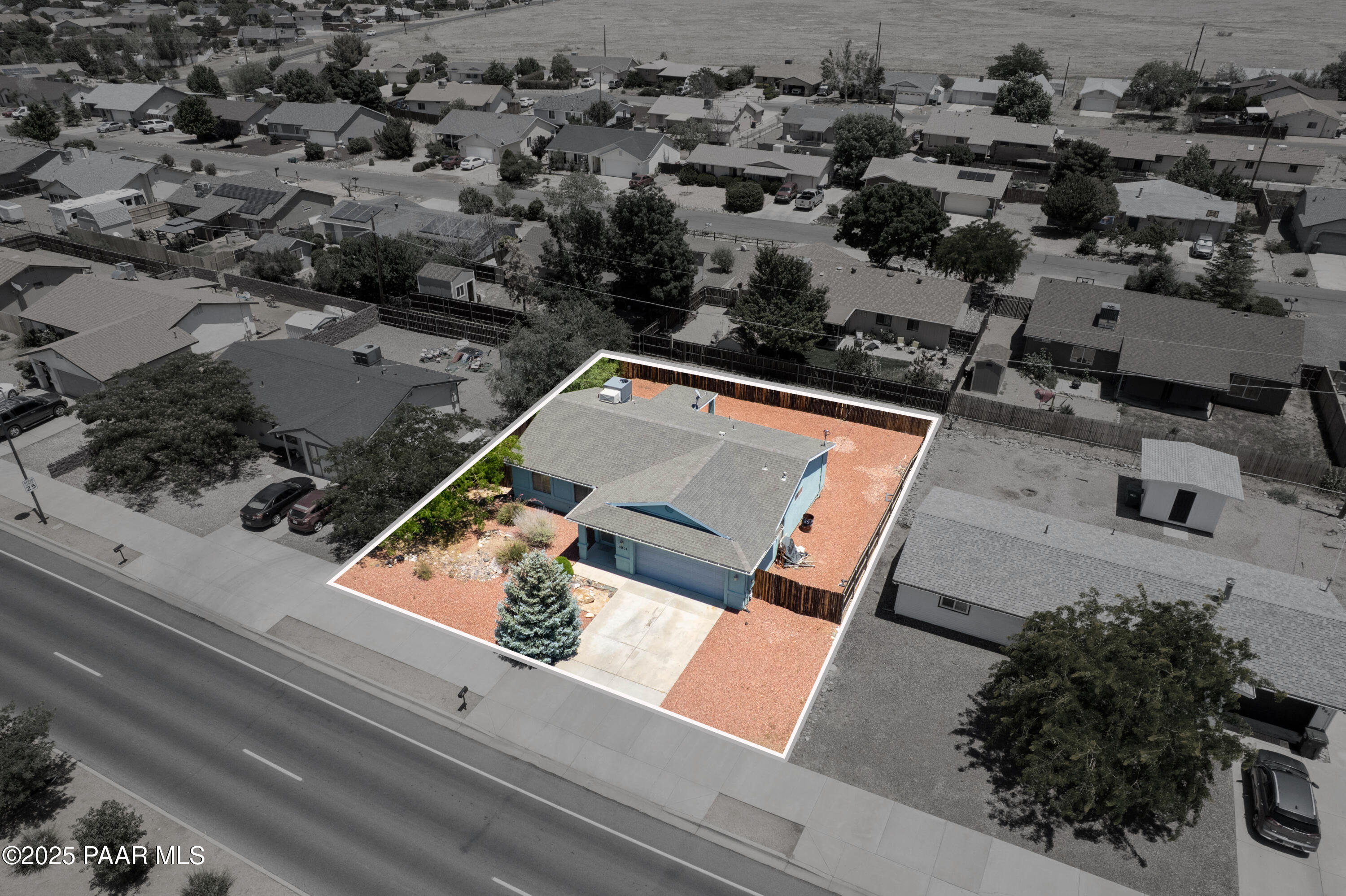 3901 N Navajo Drive