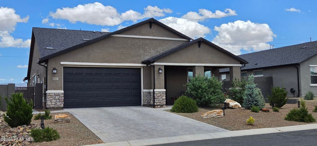 Photo of 6851 N Killdeer Trail, Prescott Valley, AZ 86315 (MLS # 1082599)