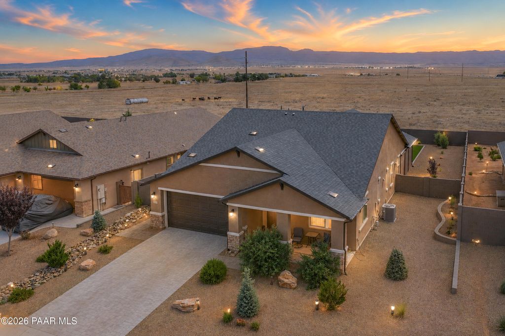 Photo of 6851 N Killdeer Trail, Prescott Valley, AZ 86315 (MLS # 1082599)