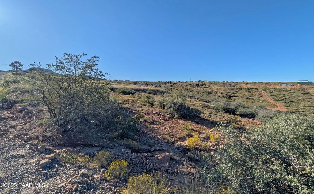 Photo of 9370 E Chestnut Hill Avenue, Dewey-Humboldt, AZ 86327 (MLS # 1076921)