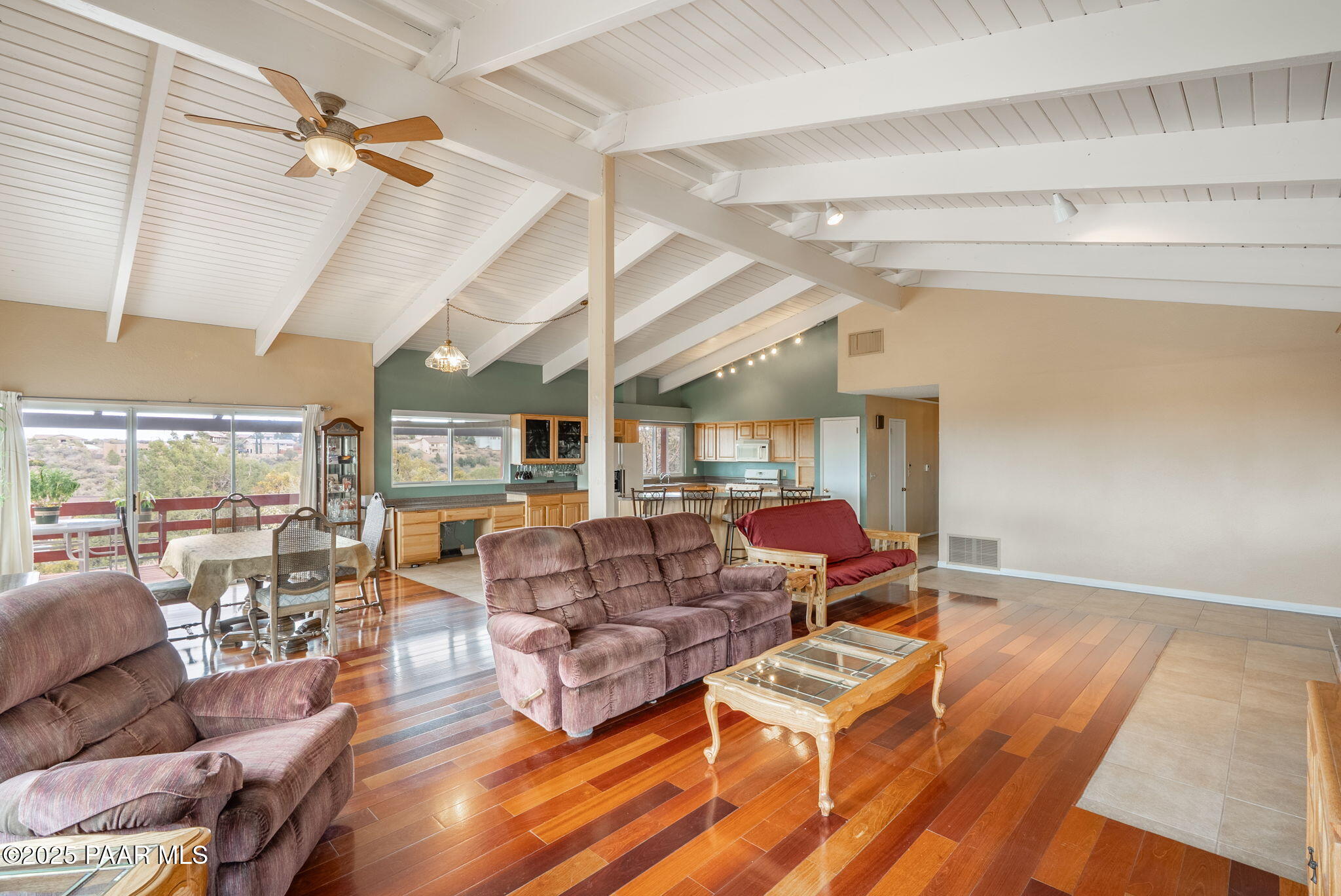 1735 W Buena Vista Trail