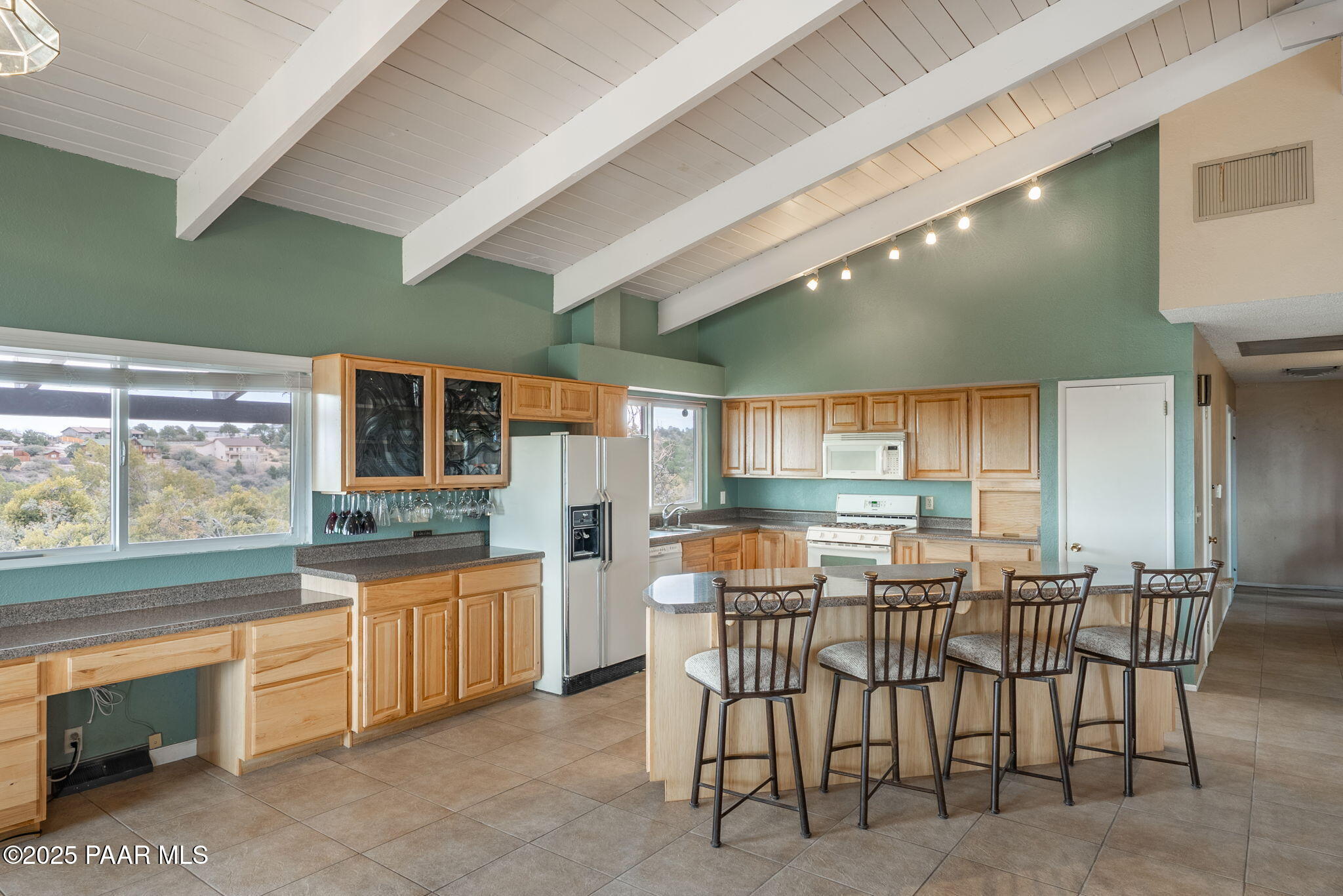 1735 W Buena Vista Trail