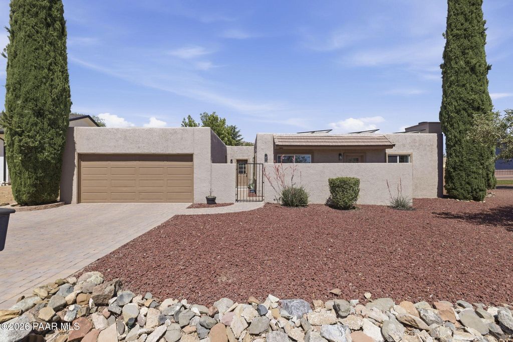 Photo of 2880 N Cedar Springs Lane, Prescott Valley, AZ 86314 (MLS # 1082287)