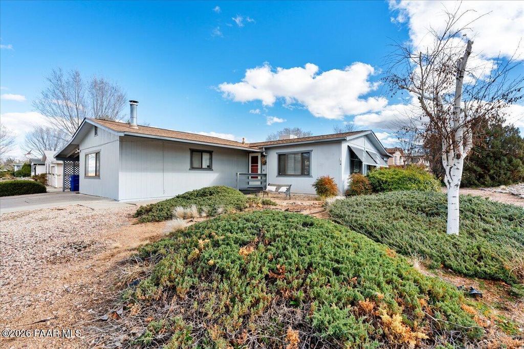 Photo of 1215 Willow Lake Road, Prescott, AZ 86301 (MLS # 1079867)