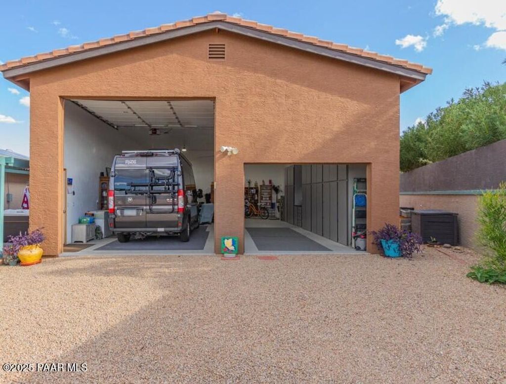 Photo of 508 N Sierra Vista Drive, Wickenburg, AZ 85390 (MLS # 1076820)