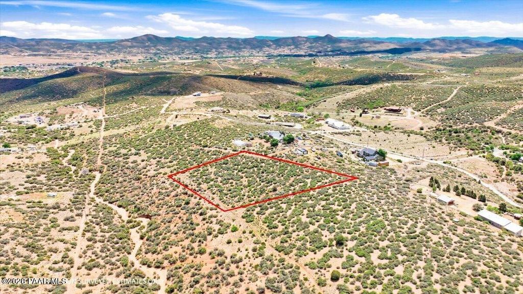 Photo of 10560 E Rocky Hill Road, Dewey-Humboldt, AZ 86327 (MLS # 1081888)