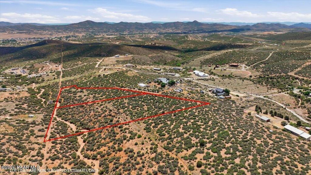 Photo of 10560 E Rocky Hill Road, Dewey-Humboldt, AZ 86327 (MLS # 1081888)