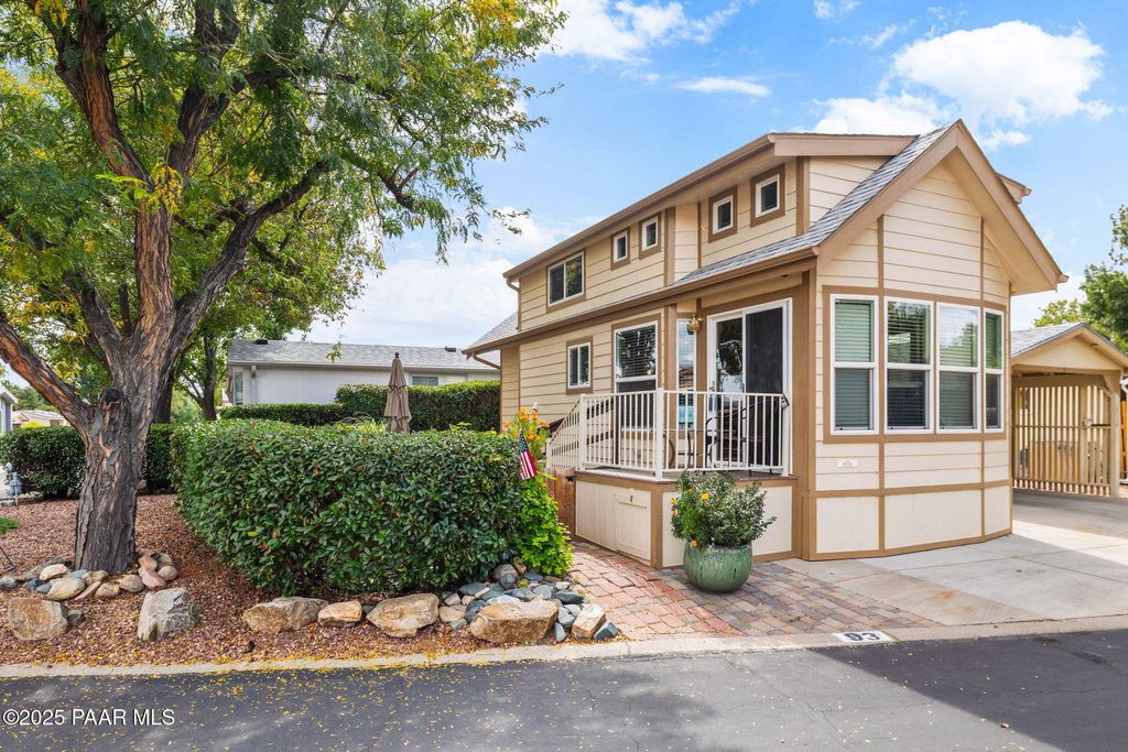 Photo of 952 N Mesquite Tree Drive Drive, Prescott Valley, AZ 86327 (MLS # 1076922)