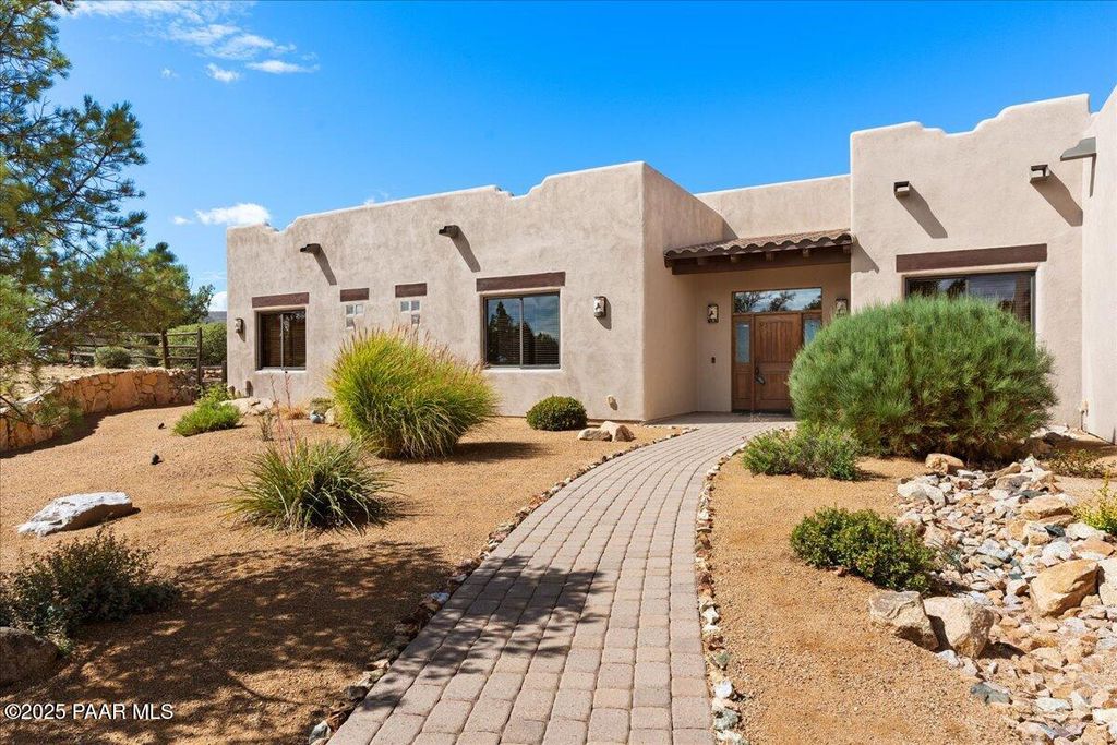 Photo of 5900 W Almosta Ranch Road, Prescott, AZ 86305 (MLS # 1076669)