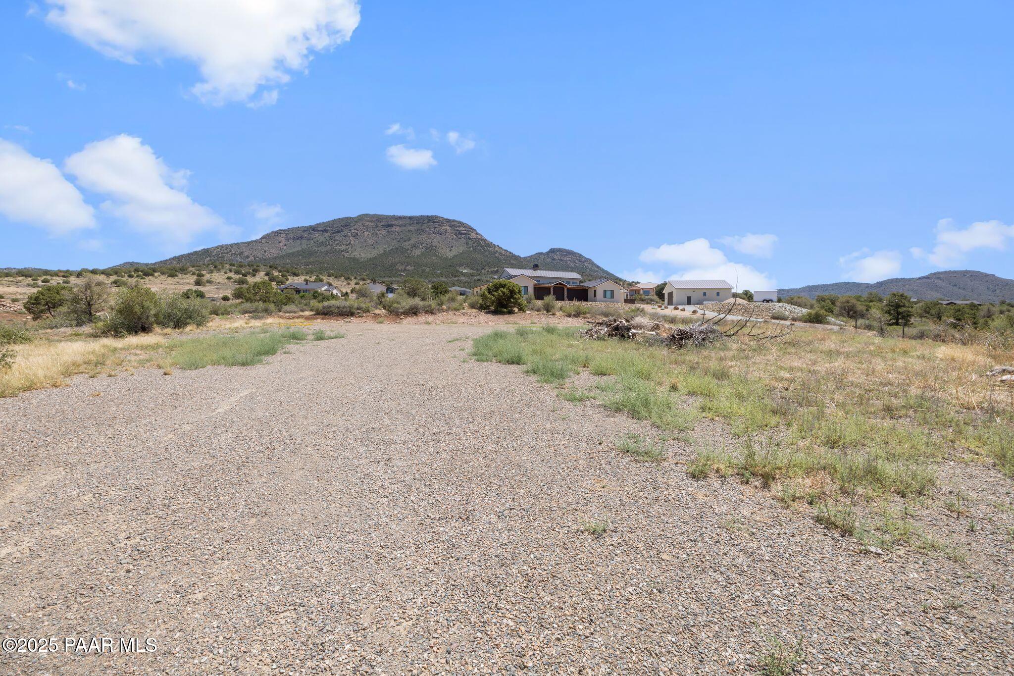 2 Broadhead Trail
