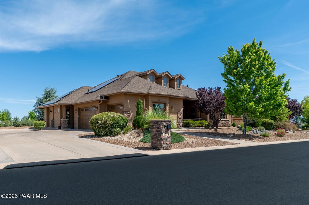 Photo of 1524 Northridge Drive, Prescott, AZ 86301 (MLS # 1082284)
