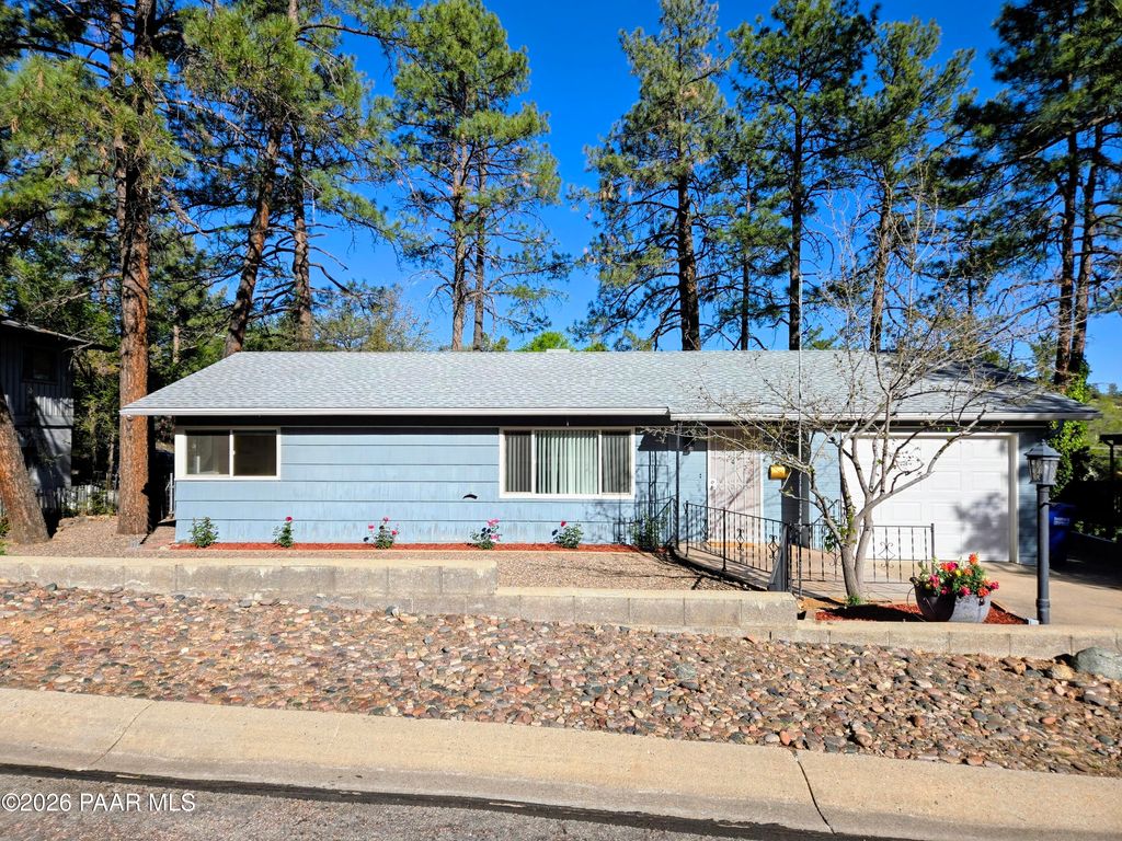 Photo of 206 Hidden Drive, Prescott, AZ 86303 (MLS # 1080986)