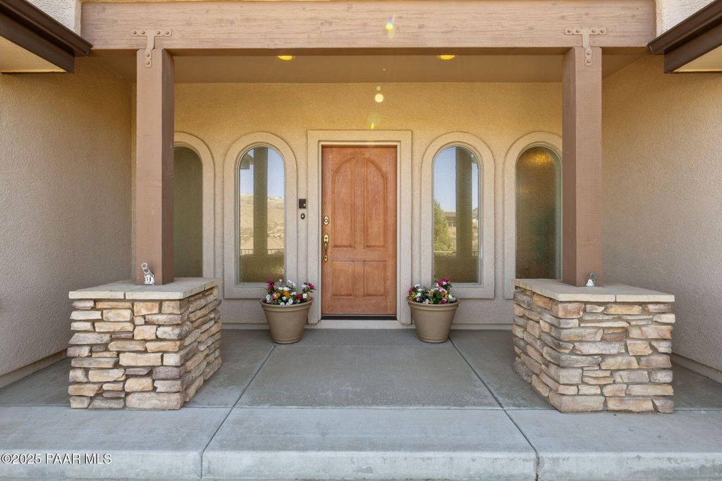 Photo of 1000 Sunrise Boulevard, Prescott, AZ 86301 (MLS # 1079460)