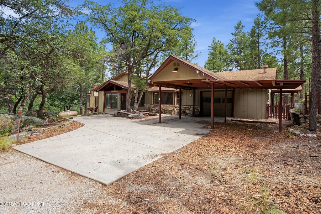 Photo of 1470 E Cima De Pina, Prescott, AZ 86303 (MLS # 1084440)