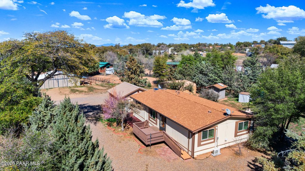 Photo of 6911 N Lariat Lane, Prescott, AZ 86305 (MLS # 1080318)