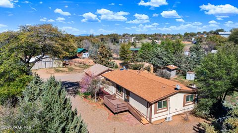 Photo of 6911 N Lariat Lane, Prescott, AZ 86305 (MLS # 1080318)