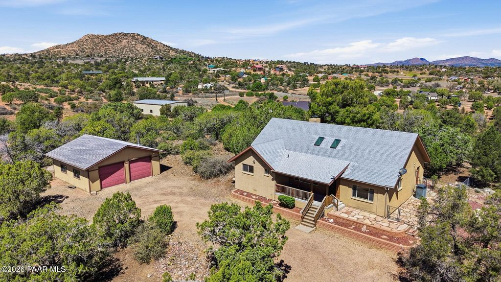 Photo of 4260 W Coyote Gulch Lane, Prescott, AZ 86305 (MLS # 1080957)