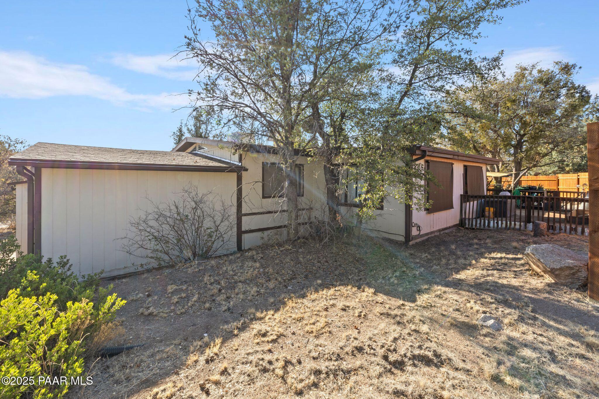 1522 Private Road