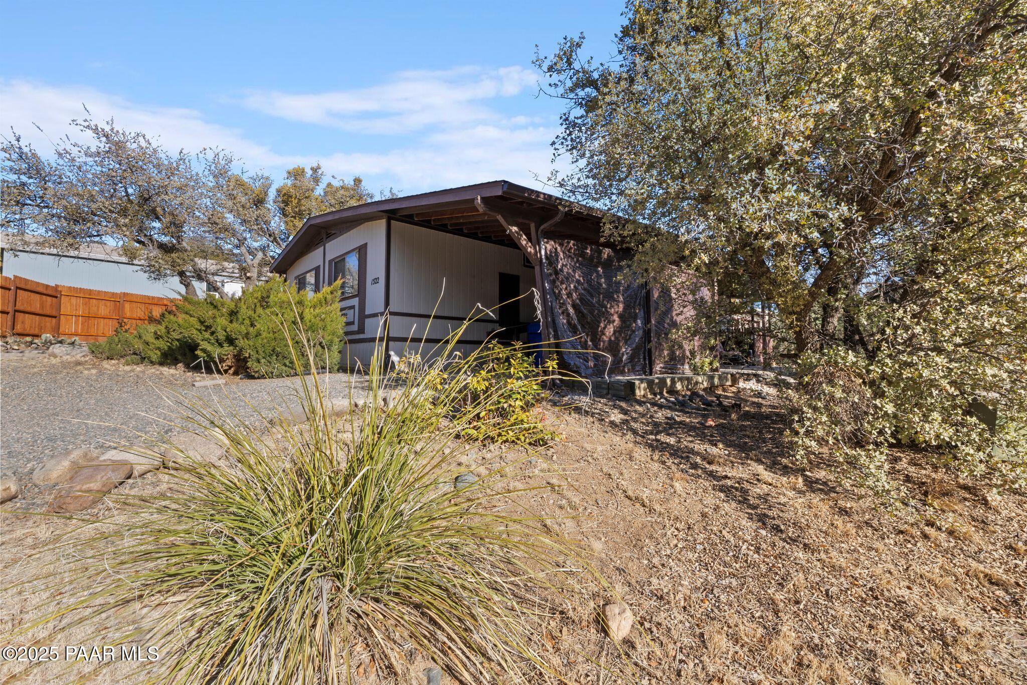 1522 Private Road