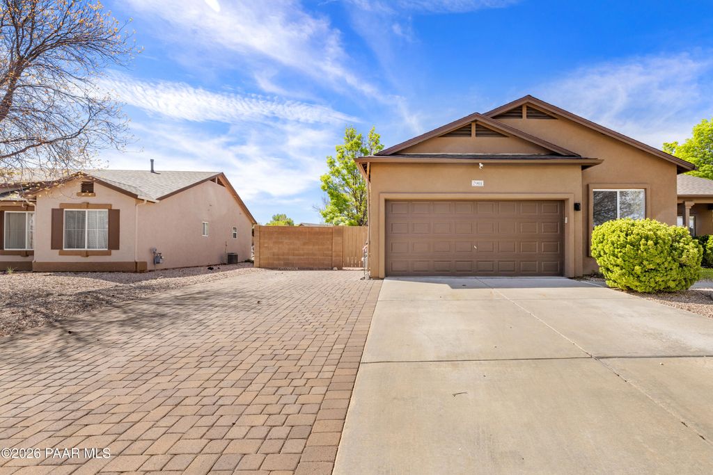 Photo of 7901 E Rusty Spur Trail, Prescott Valley, AZ 86315 (MLS # 1080905)