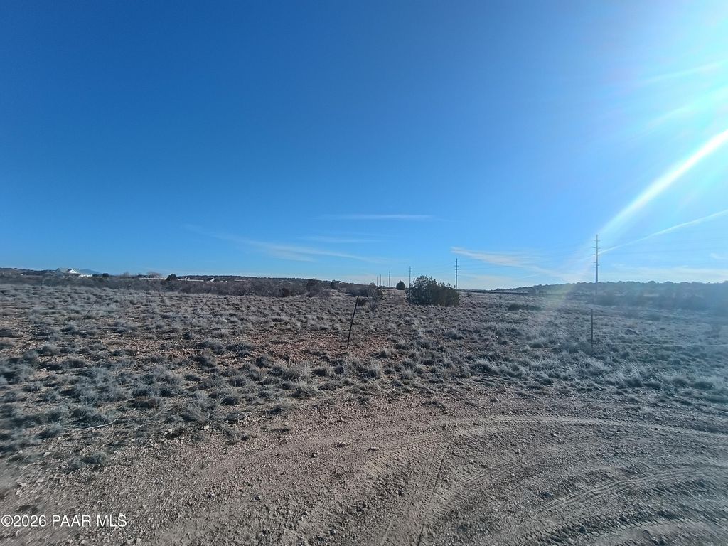 Photo of 24771 N Rj Way, Paulden, AZ 86334 (MLS # 1079481)