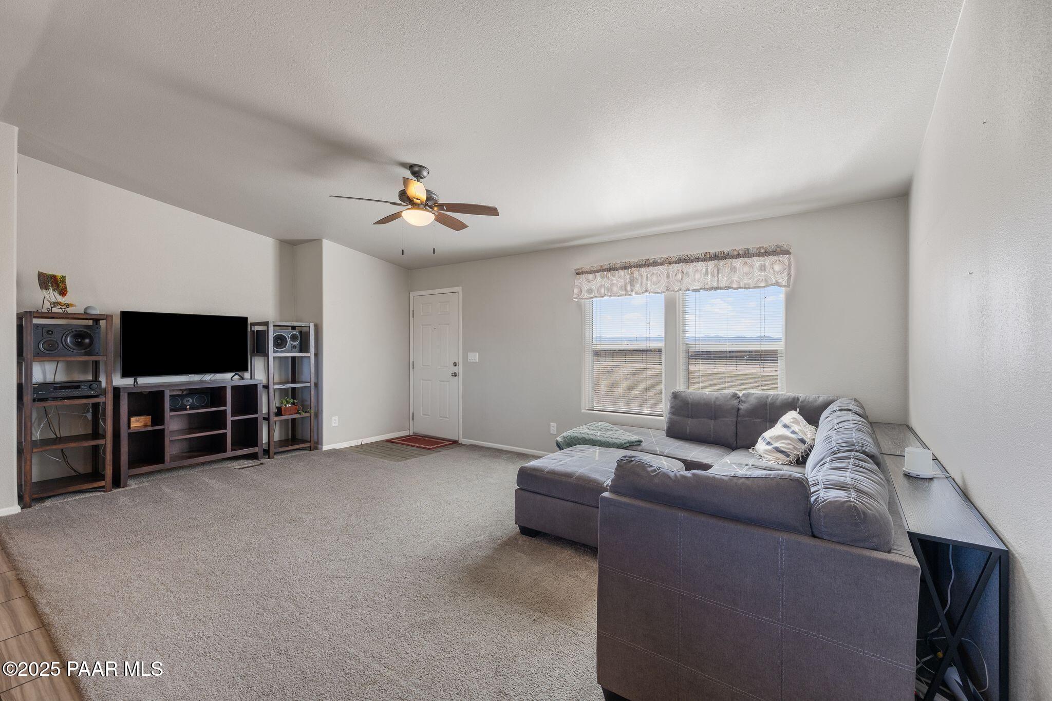 12221 N King Tate Court