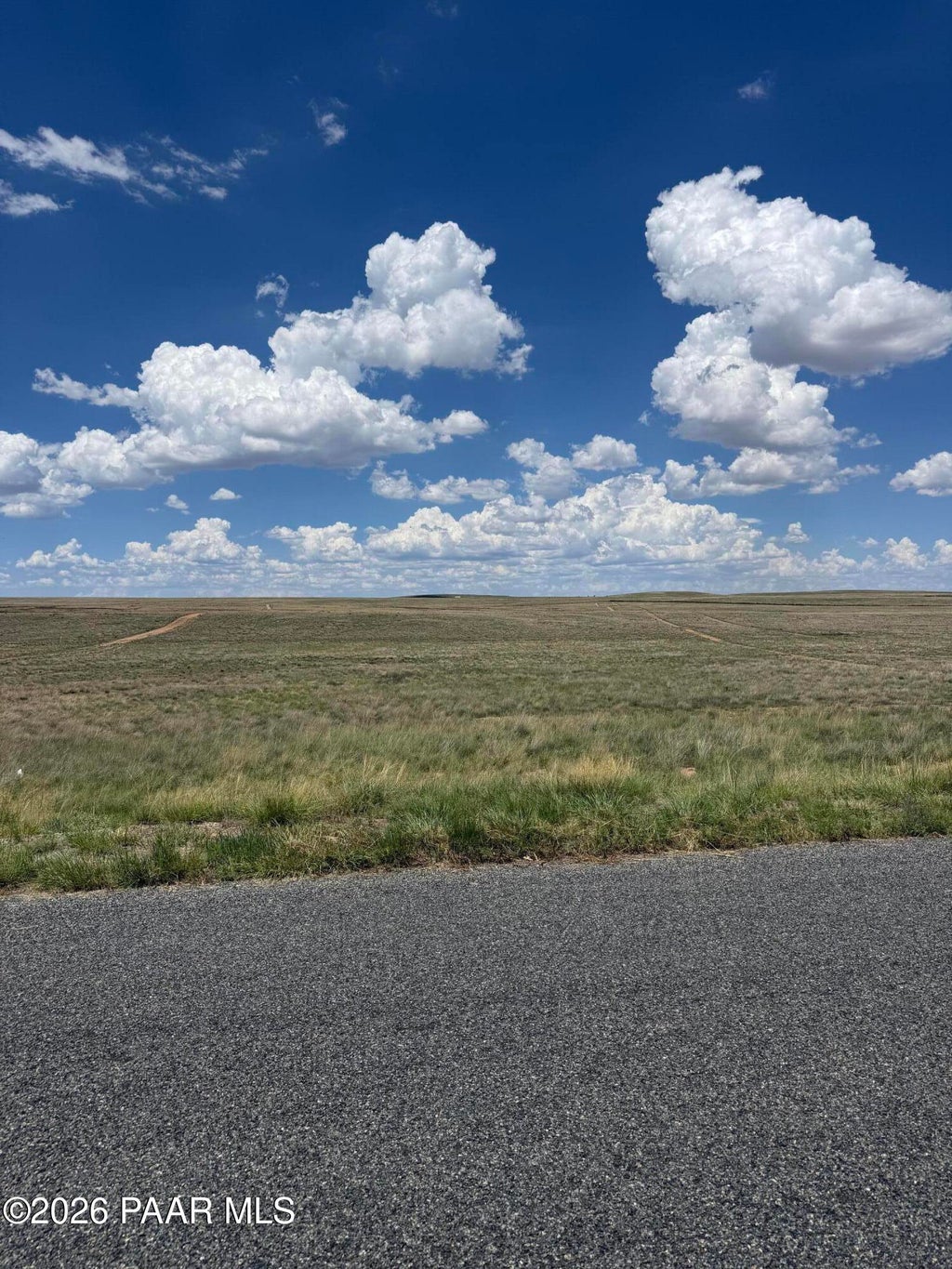 Photo of 24 N Quick Draw Place, Prescott Valley, AZ 86315 (MLS # 1083935)