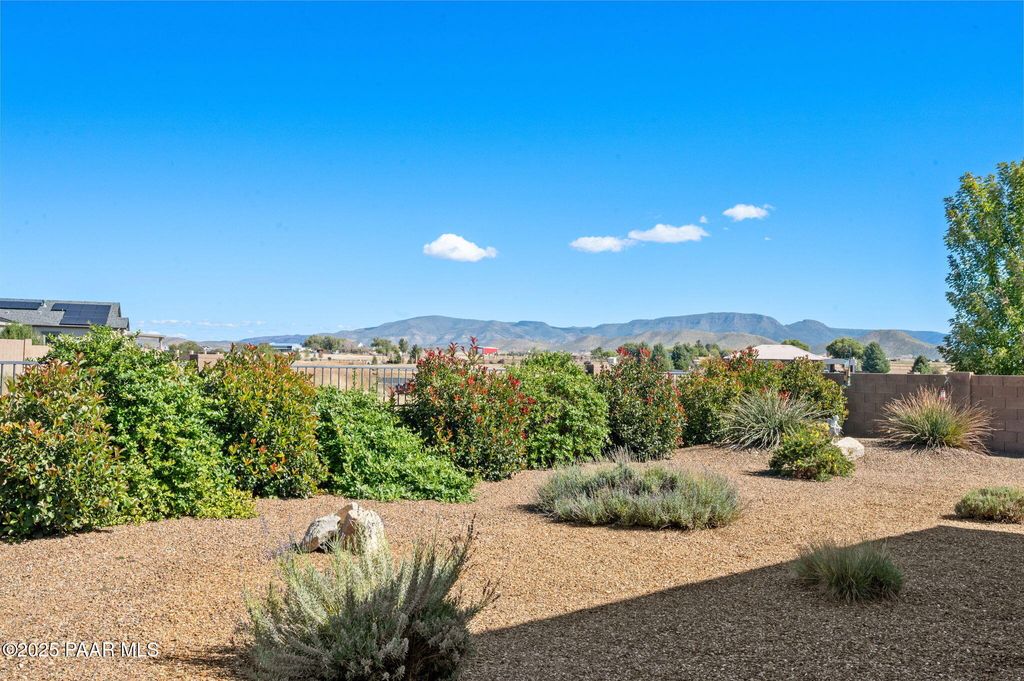 Photo of 7948 E Talking Iron Lane, Prescott Valley, AZ 86315 (MLS # 1077262)